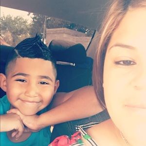 Meet your Posher, Juanita